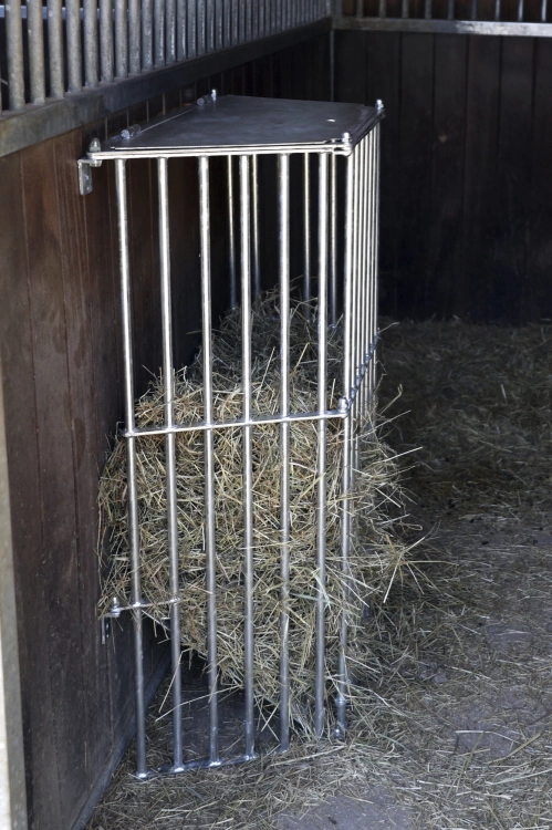 Paśnik ścienny na siano dla konia Slow Feed Plus 81 cm x 41 cm x 114 cm Kerbl